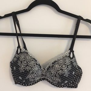 Victoria’s Secret Sexy Little Thing Lace Bra
